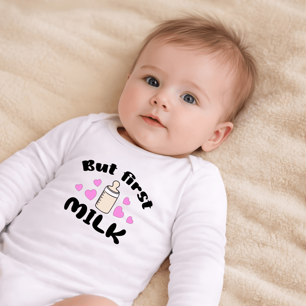 Baby Body Langarm - But First Milk Rosa KrzR DruckZone